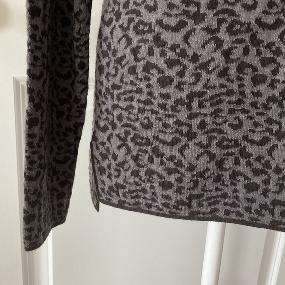Calvin Klein small turtleneck sweater animal print black gray - Picture 5 of 12